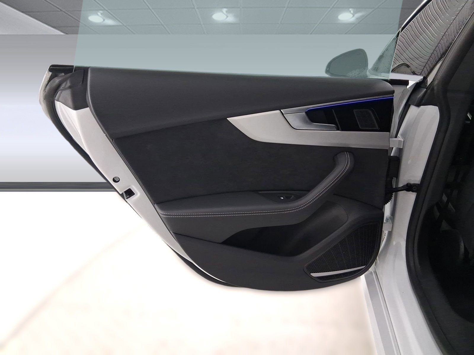 Used 2022 Audi A5 2.0T Prestige w/ S Line Interior Package image 31