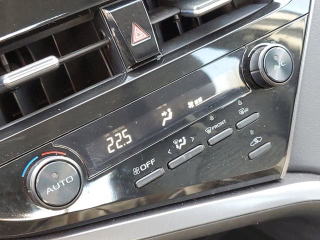 Used 2024 Toyota Camry SE FWD image 27