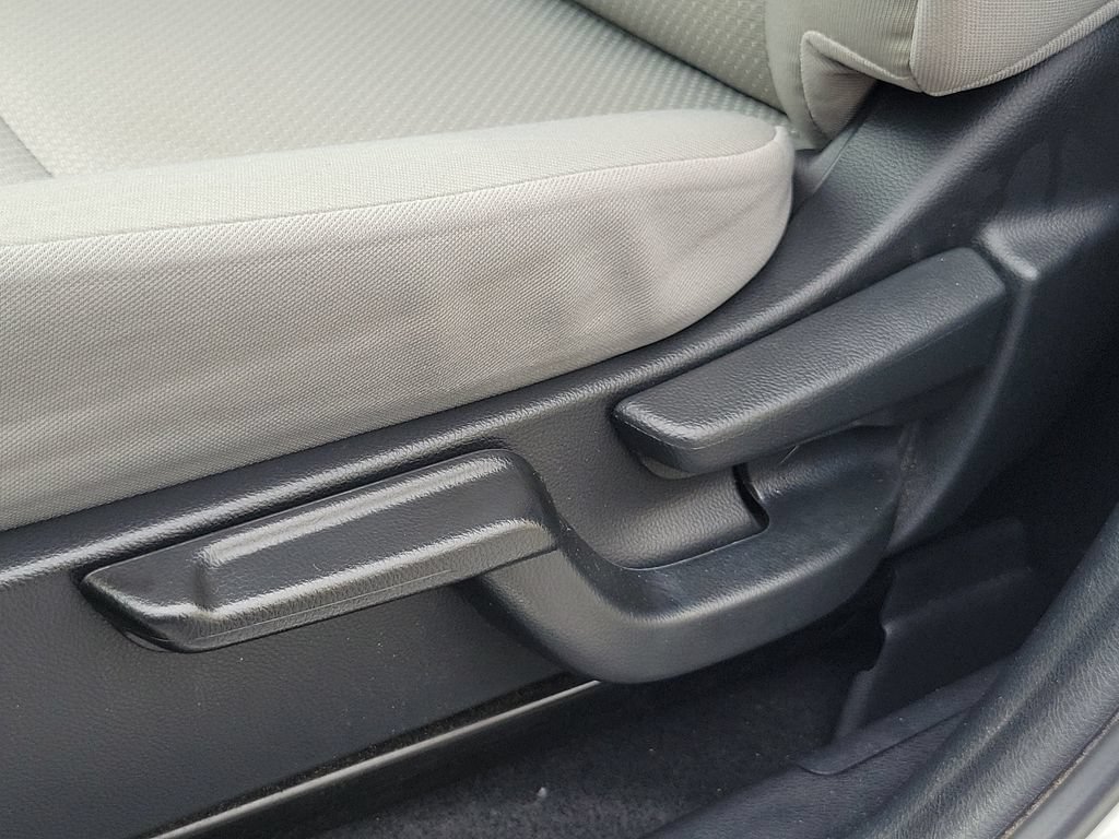 Certified 2020 Honda HR-V LX image 22
