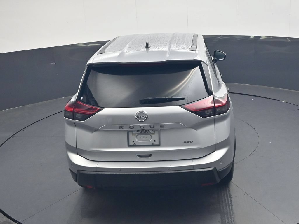Used 2024 Nissan Rogue S AWD/4WD image 37
