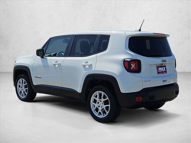 Used 2023 Jeep Renegade Latitude AWD/4WD image 8