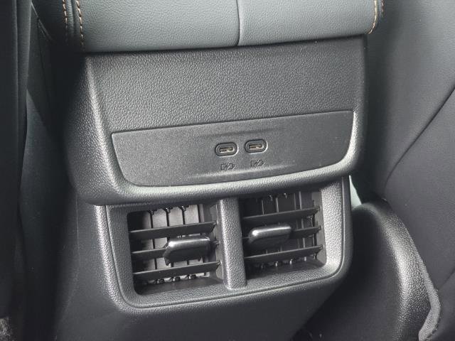 New 2026 GMC Terrain AT4 w/ Technology Package II image 30