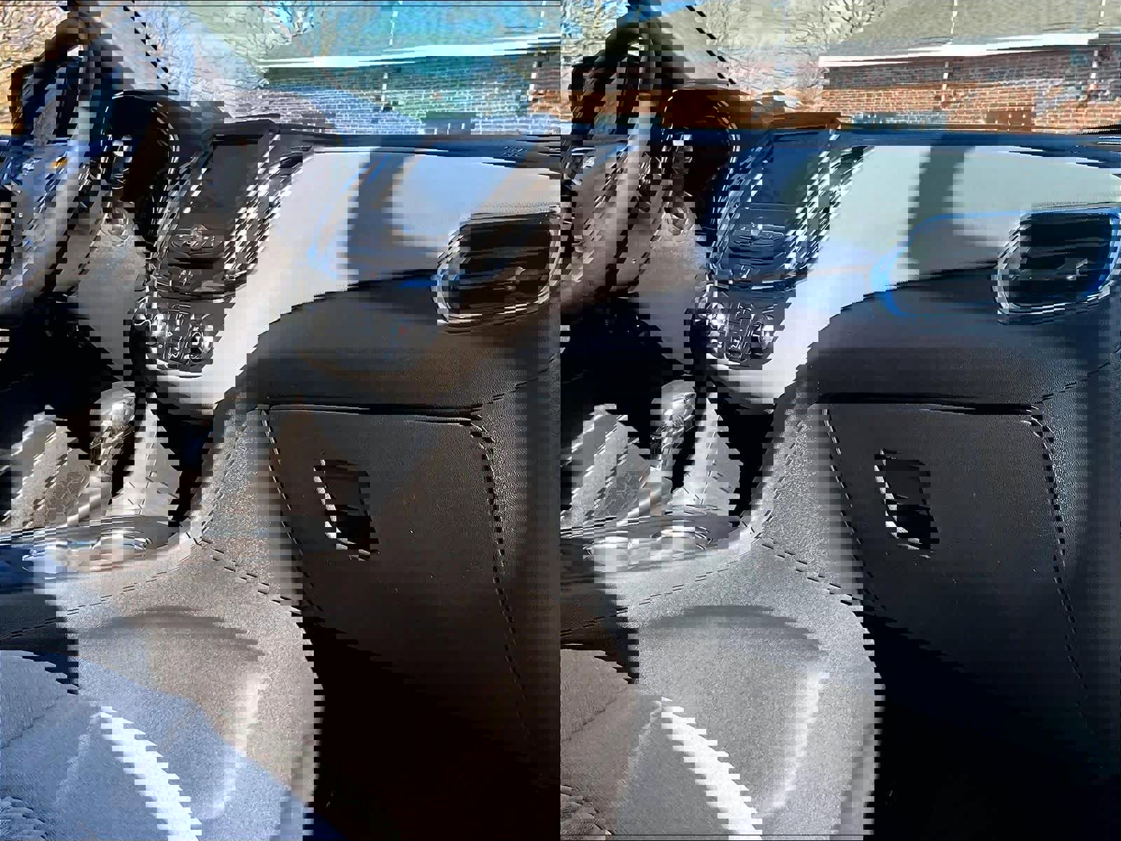 Used 2023 Chevrolet Equinox LS w/ LS Convenience Package image 14