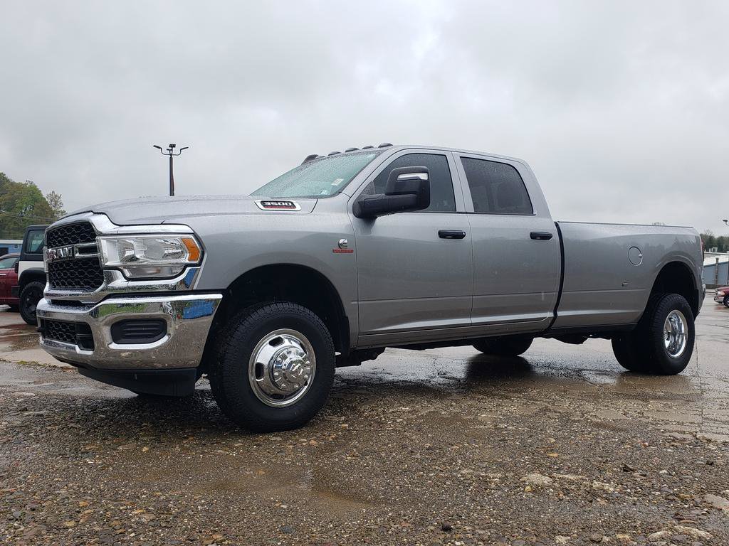 Certified 2024 RAM 3500 Tradesman w/ Chrome Appearance Group AWD/4WD image 8