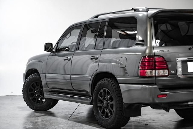 Used 2006 Lexus LX 470 4WD image 17