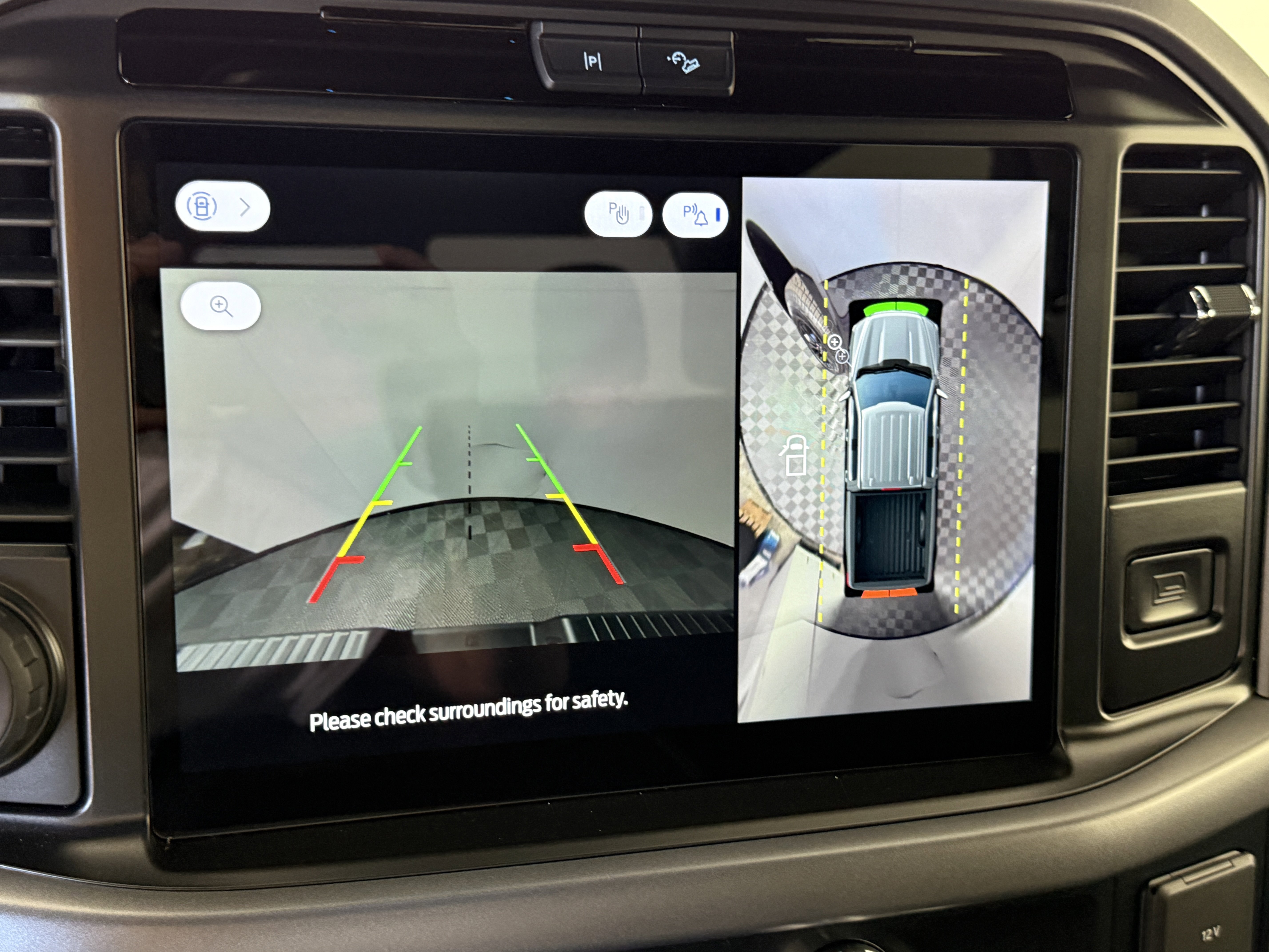 New 2025 Ford F150 XLT image 22