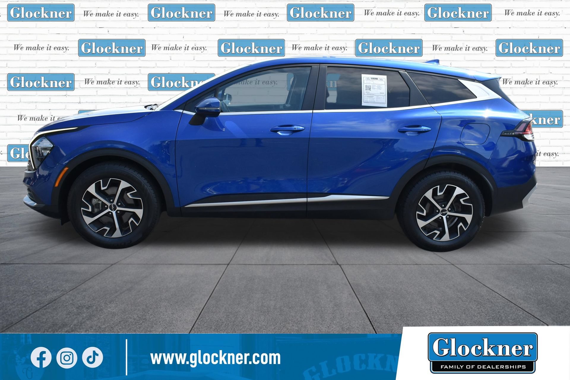 Used 2023 Kia Sportage EX FWD image 9