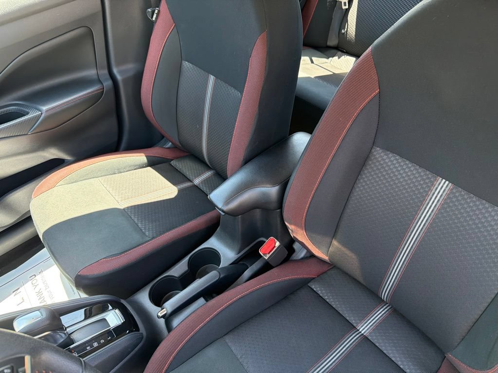 Used 2024 Nissan Versa SR FWD image 16