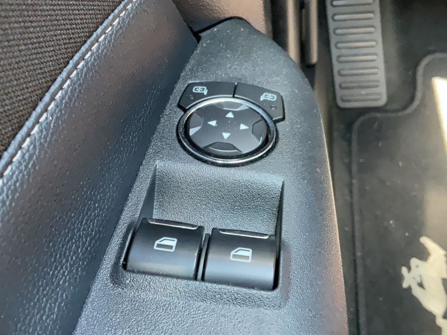 Used 2017 Ford Mustang Coupe w/ Ecoboost Performance Package image 13