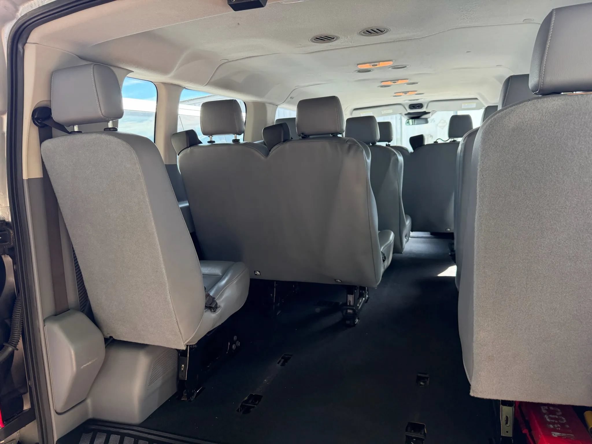 Used 2019 Ford Transit 350 XL RWD image 54