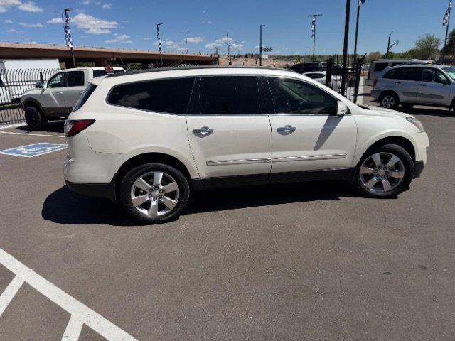 Used 2014 Chevrolet Traverse LTZ AWD/4WD image 17