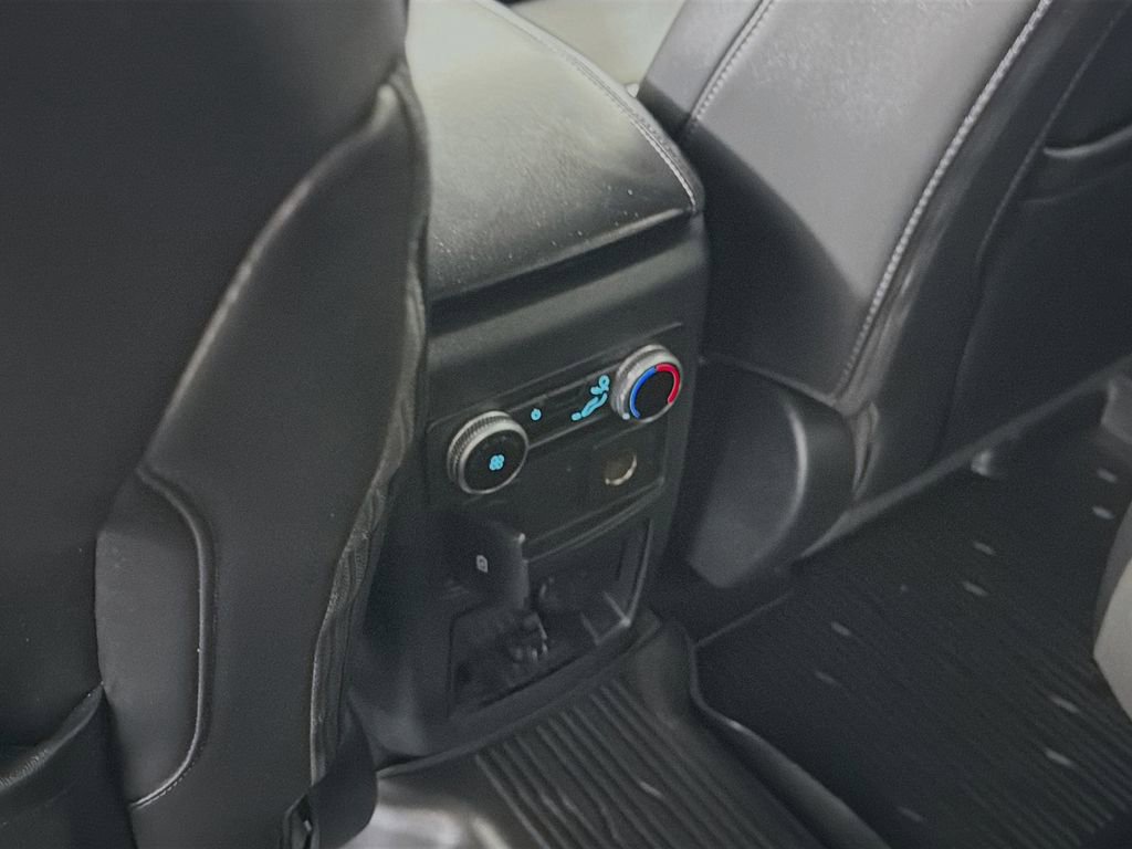 Used 2023 Ford Explorer XLT w/ Equipment Group 202A image 27