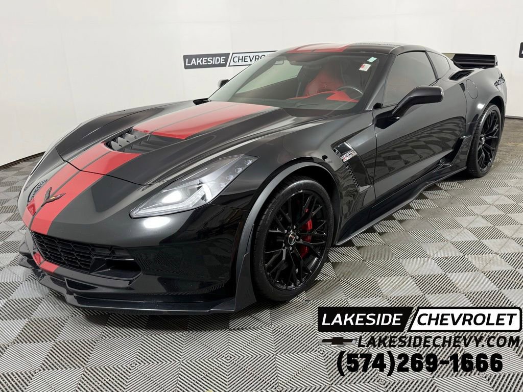 Used 2015 Chevrolet Corvette Z06 w/ 3LZ Preferred Equipment Group image 1