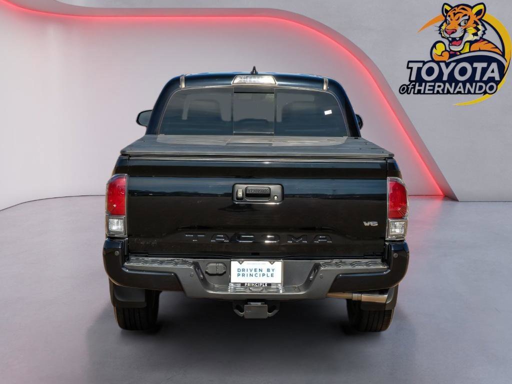 Used 2018 Toyota Tacoma Limited RWD image 6