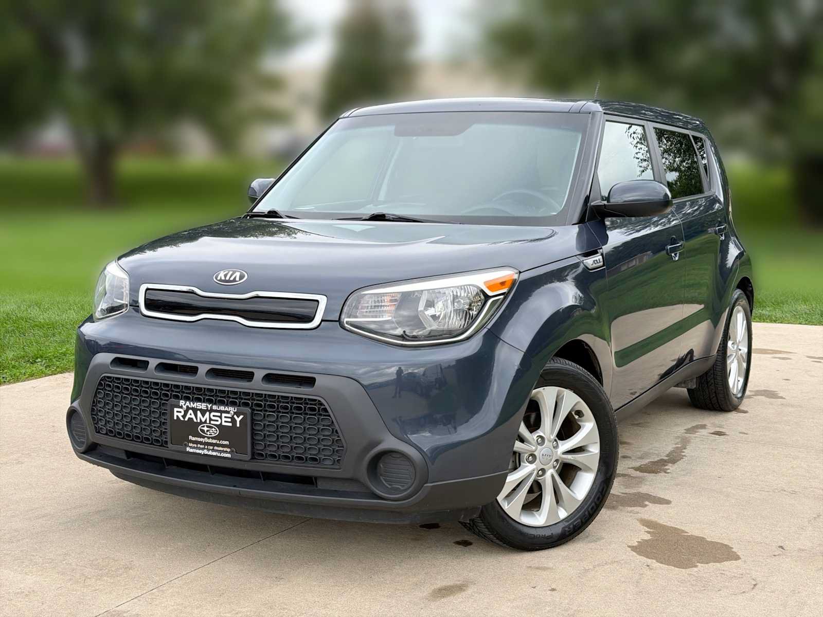 Used 2015 Kia Soul + FWD image 1