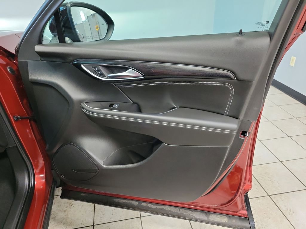 Used 2023 Buick Envision Essence w/ Sport Touring Package image 27