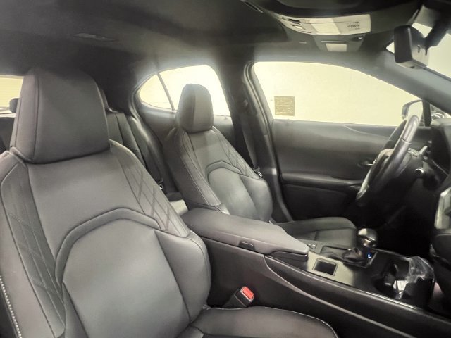 Certified 2024 Lexus UX 250h FWD image 11