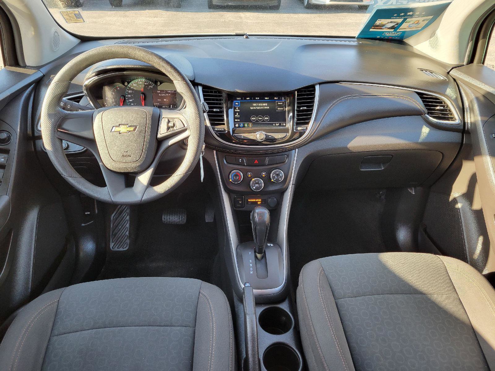 Used 2018 Chevrolet Trax LS FWD image 4