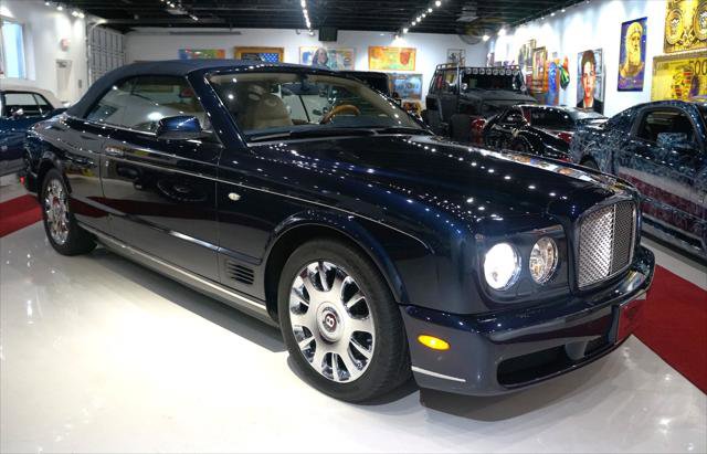 Used 2007 Bentley Azure image 3