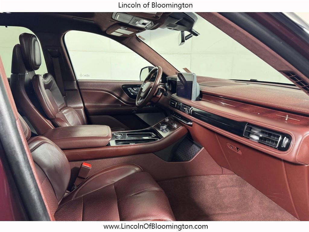 Used 2023 Lincoln Aviator Black Label w/ Dynamic Handling Package image 17