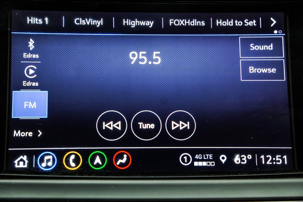 Used 2023 Buick Enclave Avenir w/ Avenir Technology Package AWD/4WD image 34