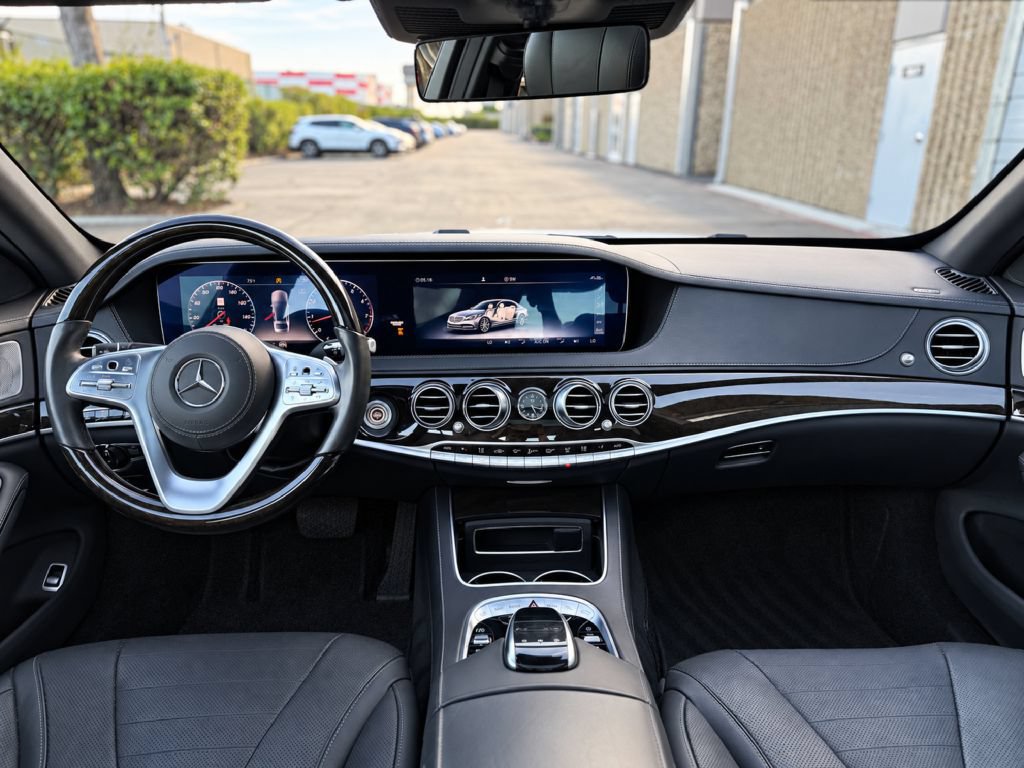 Used 2020 Mercedes-Benz S 560 Sedan image 19