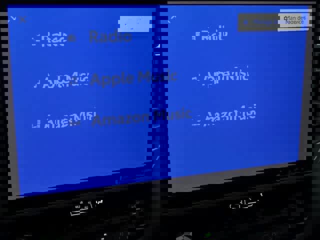 Used 2023 Toyota Sequoia Limited image 28