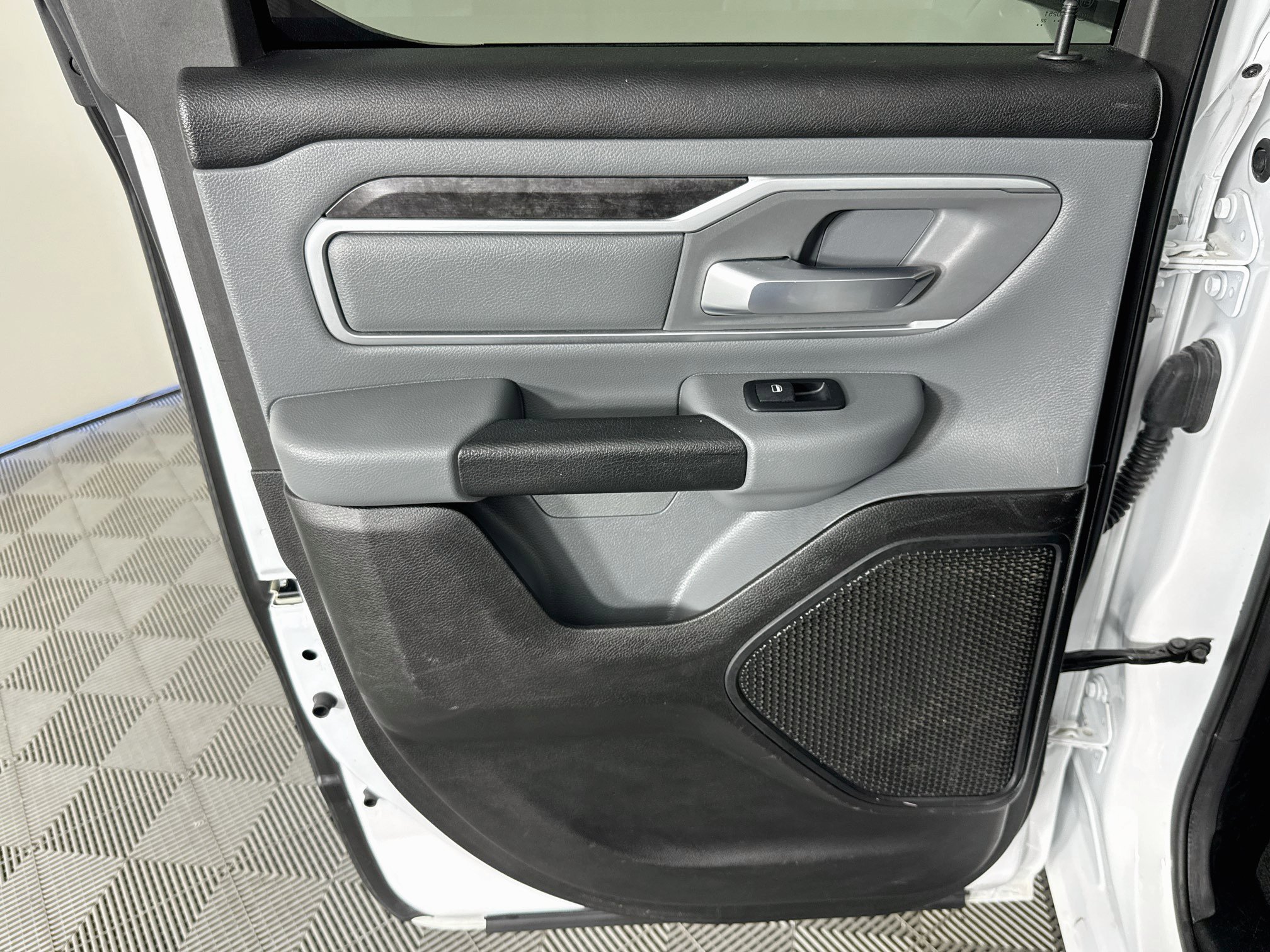 Used 2022 RAM 1500 Big Horn RWD image 43