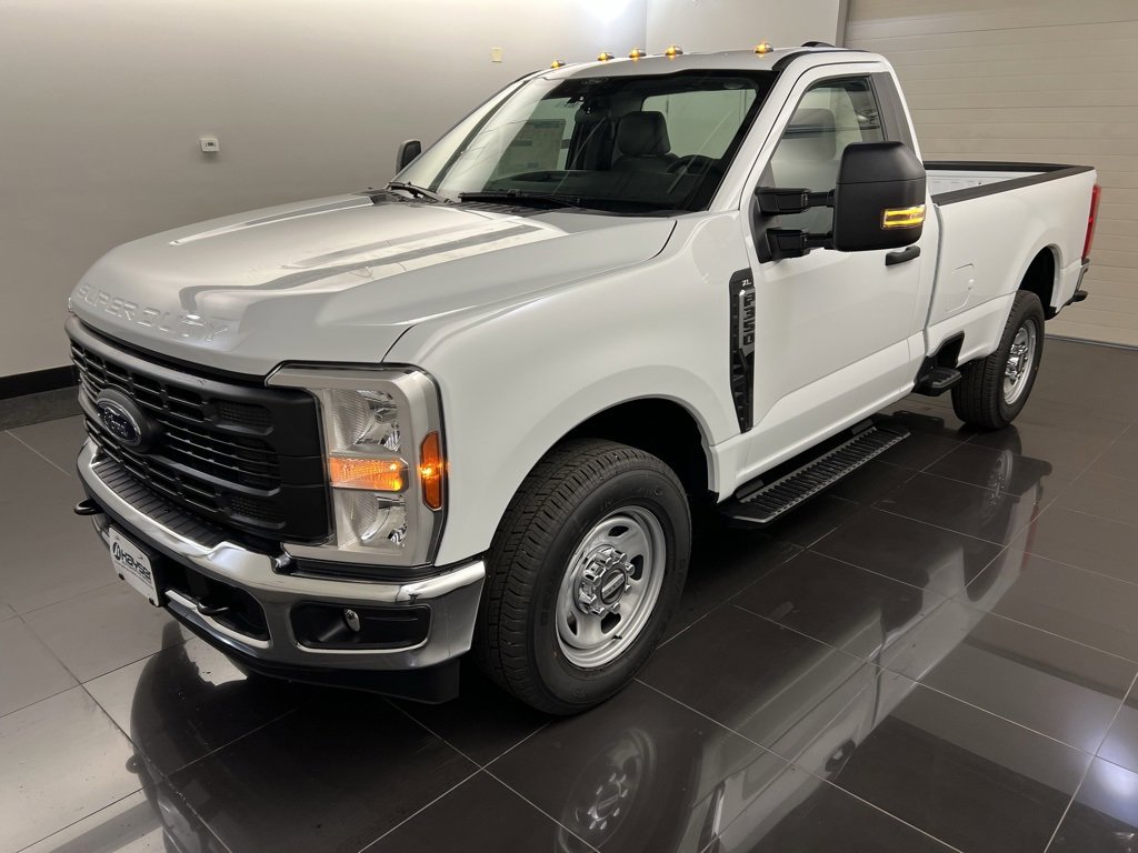 New 2026 Ford F350 XL w/ XL Chrome Package image 3