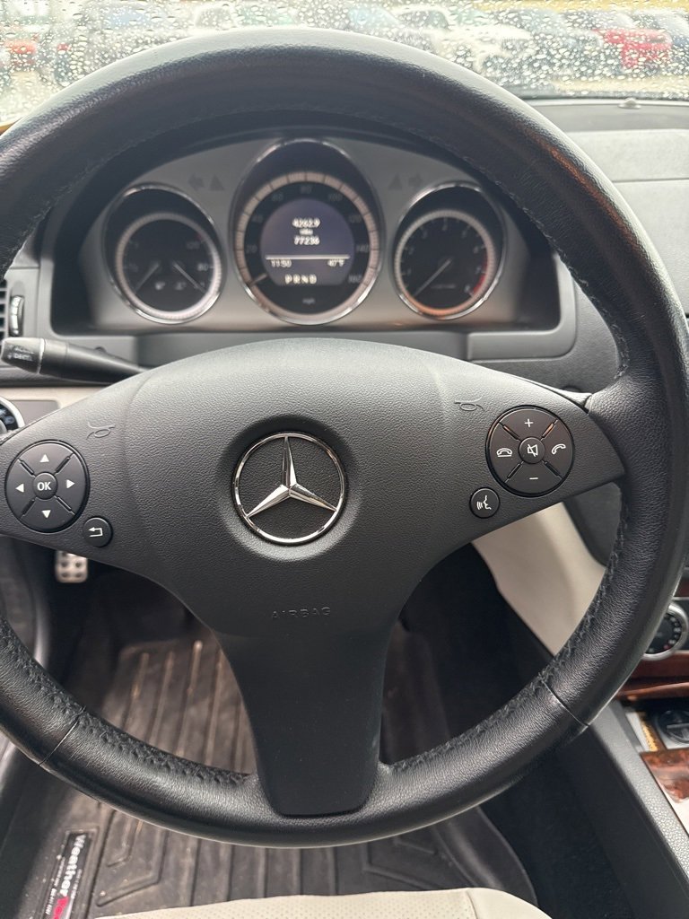 Used 2009 Mercedes-Benz C 300 Sedan image 7
