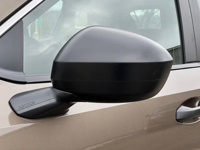 New 2026 Nissan Kicks S image 29