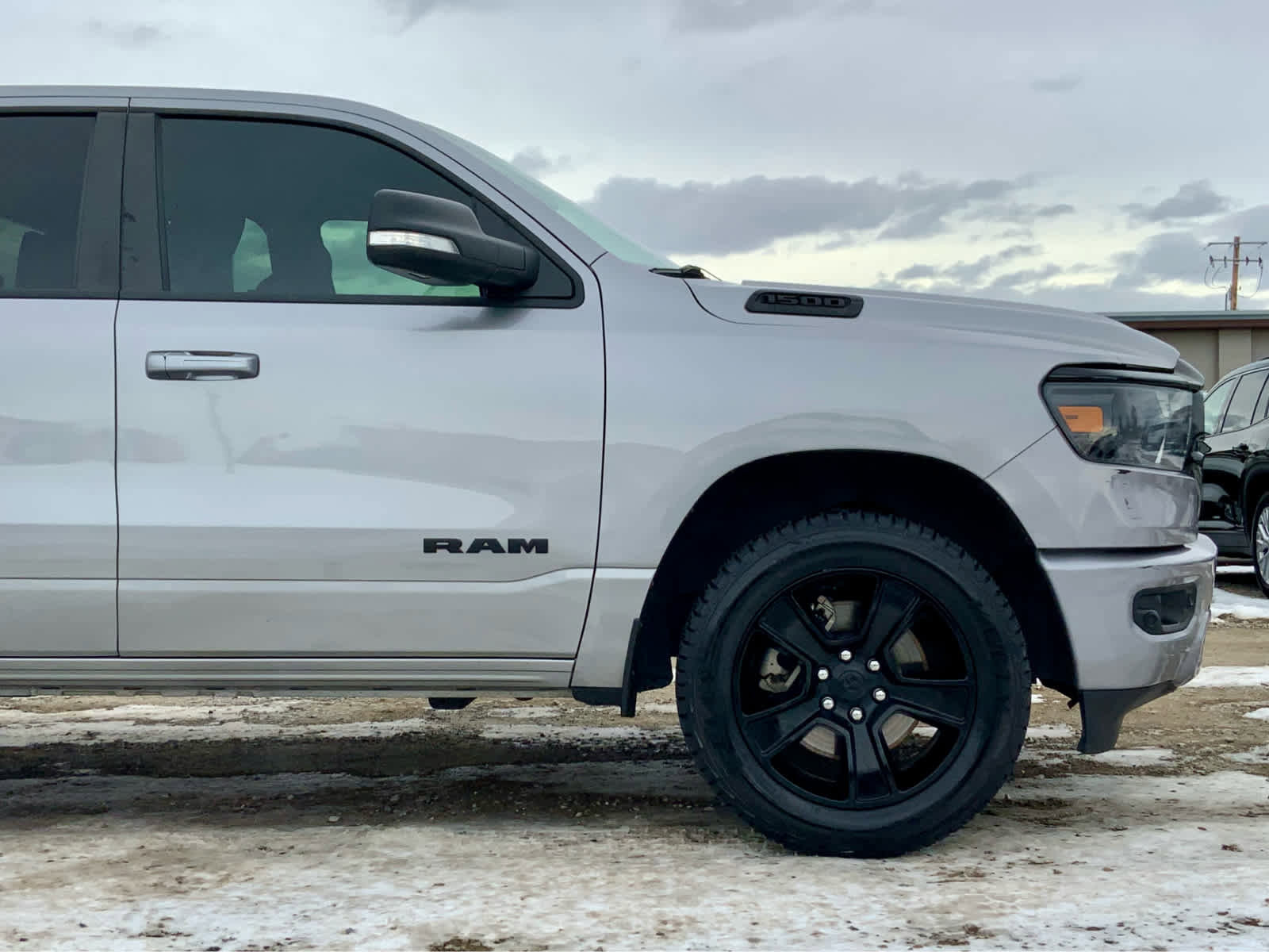 Used 2022 RAM 1500 Big Horn w/ Night Edition image 9