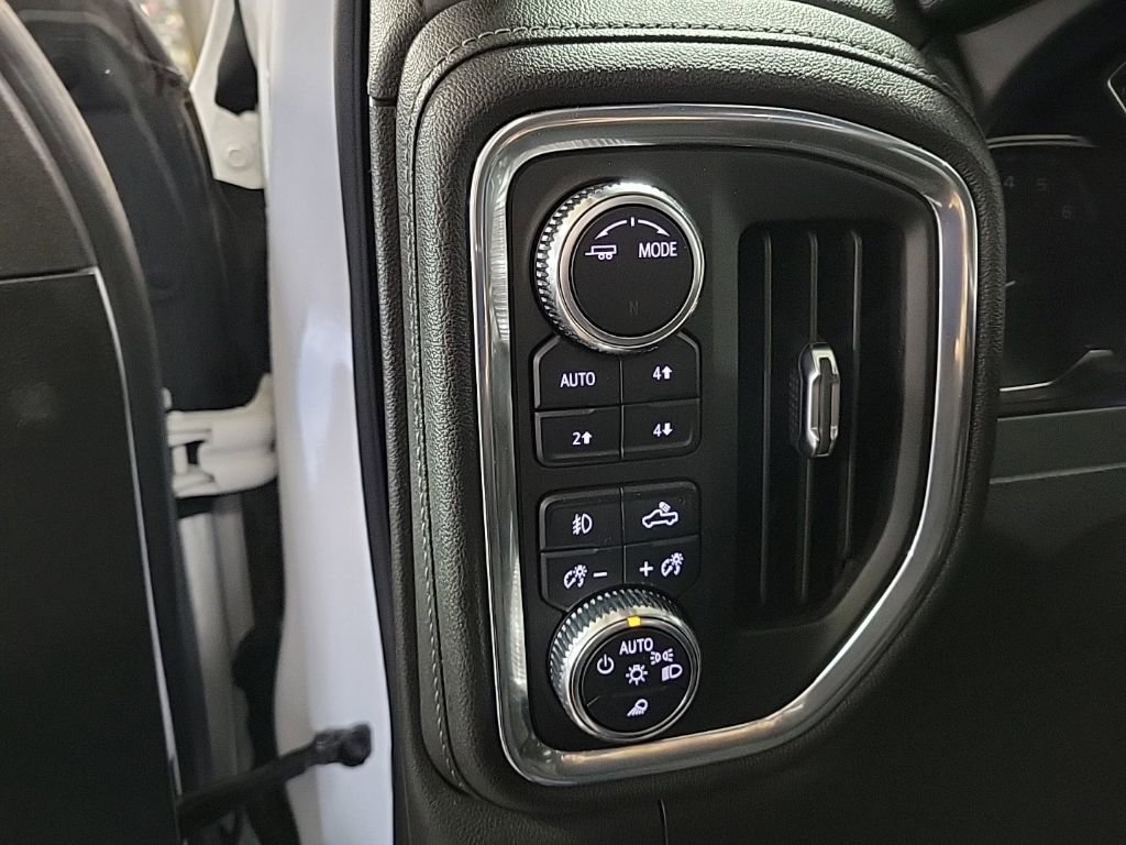 Used 2021 GMC Sierra 1500 SLT w/ SLT Premium Package AWD/4WD image 7