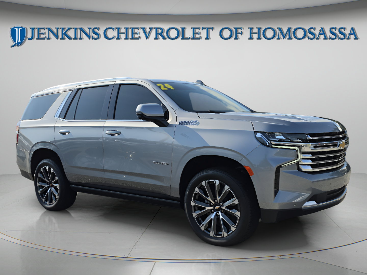 Used 2024 Chevrolet Tahoe High Country w/ LPO, Illumination Package AWD/4WD image 2