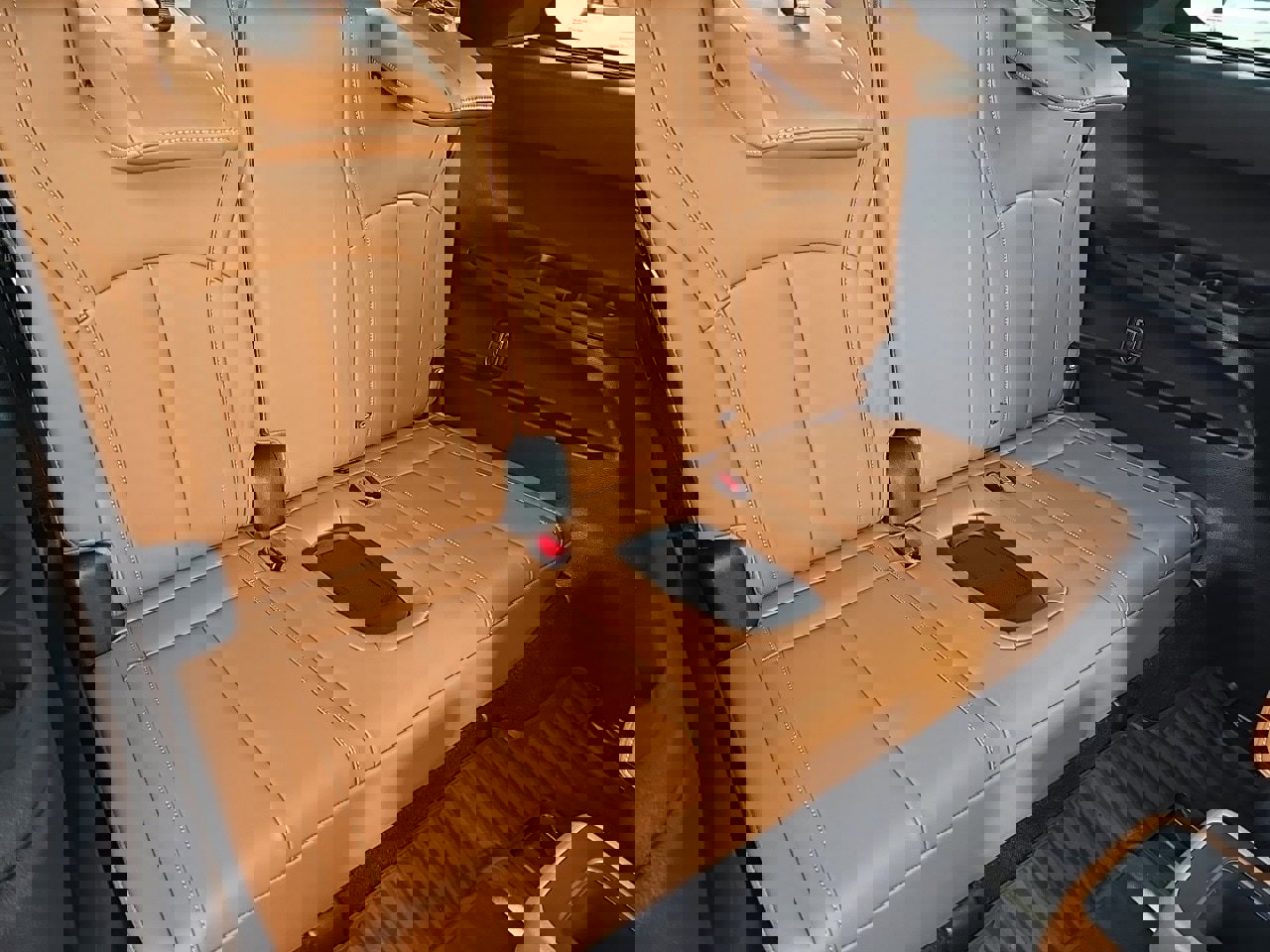 Used 2025 INFINITI QX60 Autograph w/ Cargo Package image 37