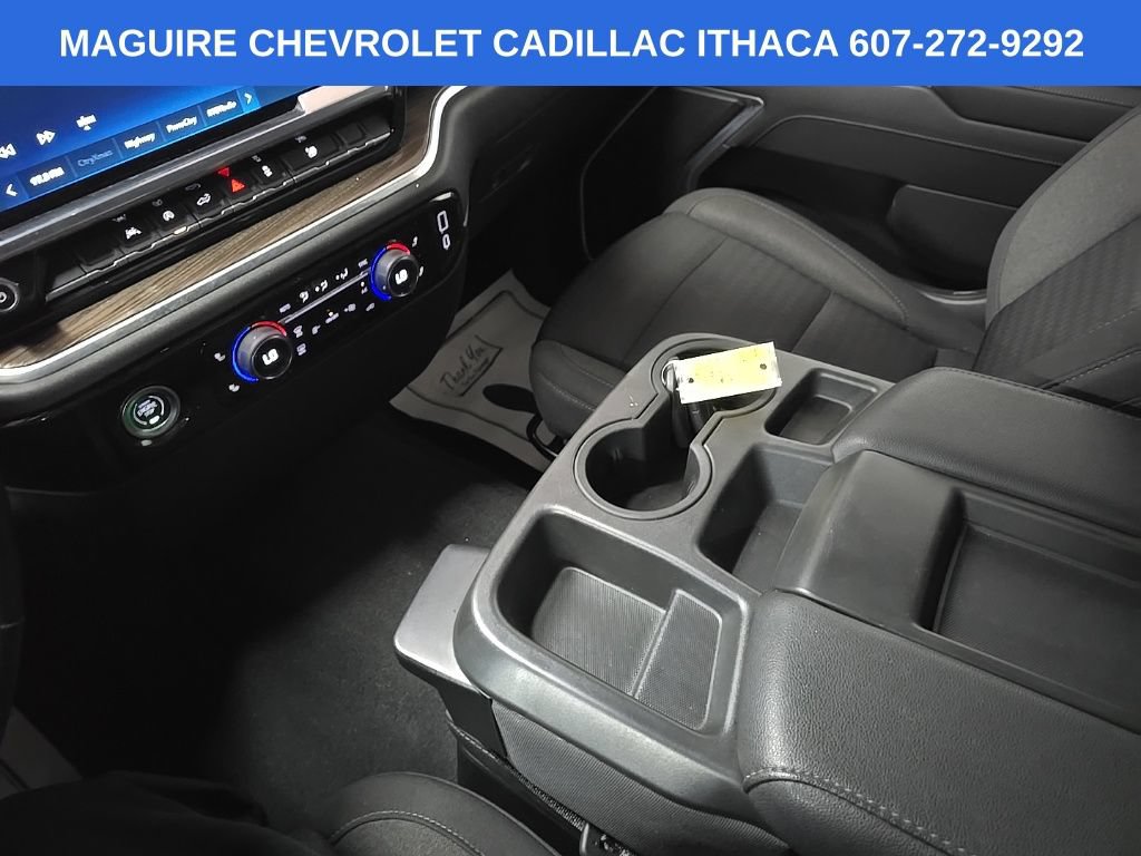 Used 2022 Chevrolet Silverado 1500 LT AWD/4WD image 28