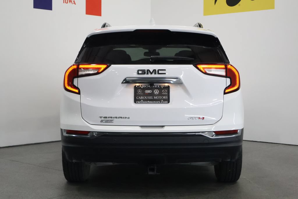 Used 2024 GMC Terrain AT4 w/ Infotainment Package II AWD/4WD image 11