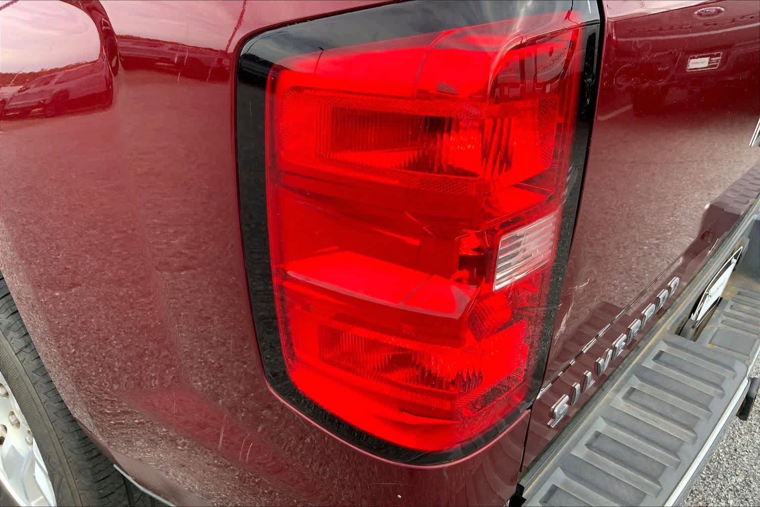Used 2016 Chevrolet Silverado 1500 LT w/ All Star Edition AWD/4WD image 27