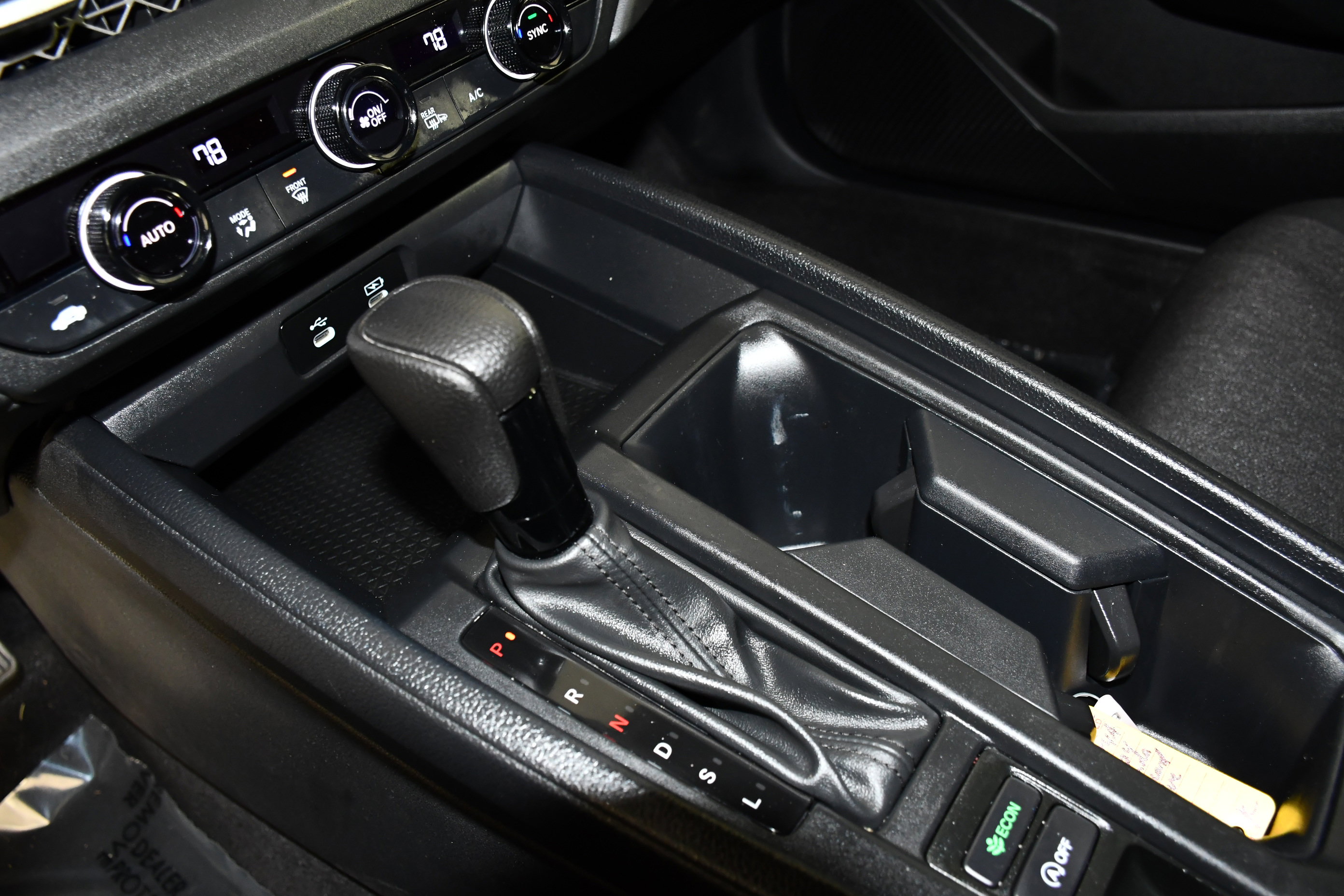 Certified 2024 Honda Accord EX image 30