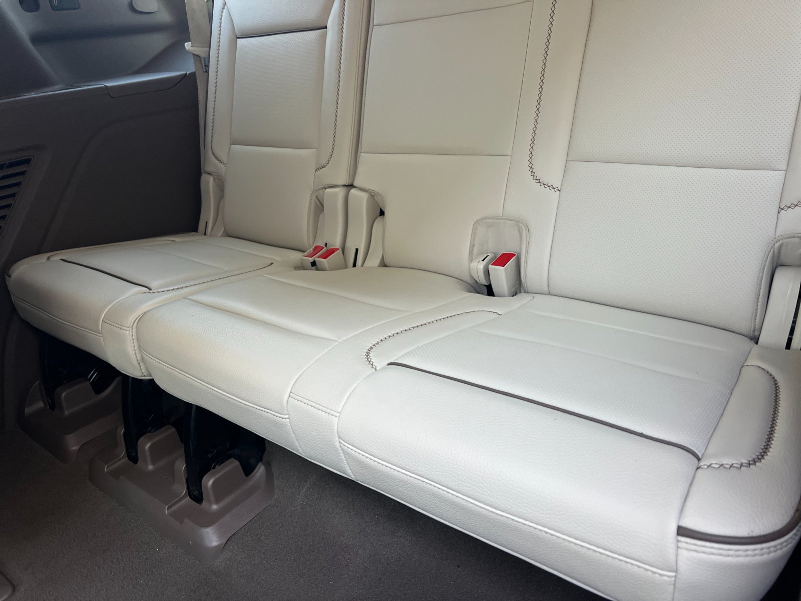 Used 2021 GMC Yukon Denali RWD image 15