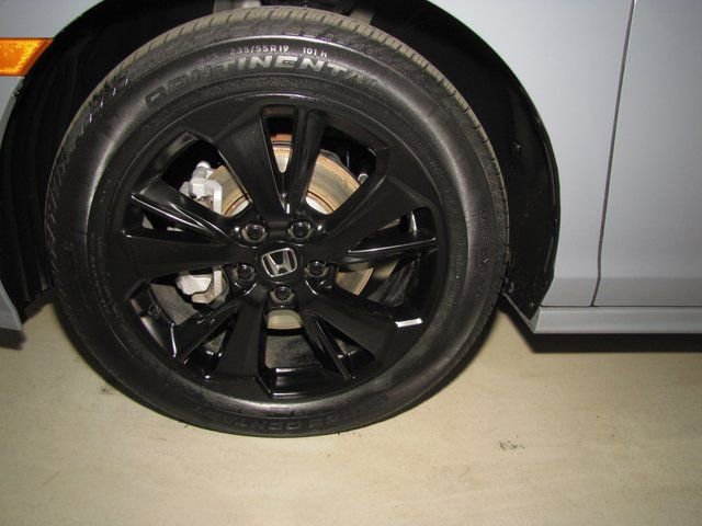 Certified 2023 Honda Odyssey Sport image 24