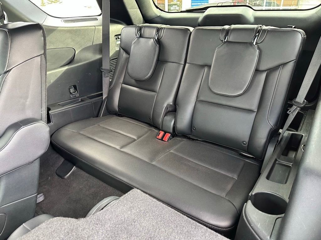 Used 2020 Ford Explorer ST w/ Premium Technology Package image 15