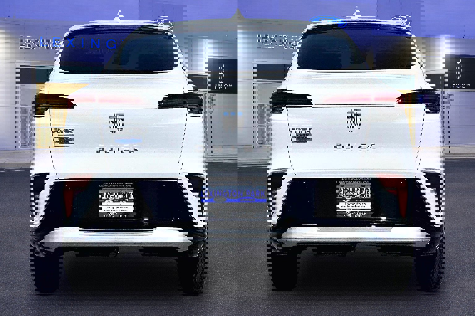 Used 2025 Buick Envista Sport Touring w/ Convenience I Package image 6