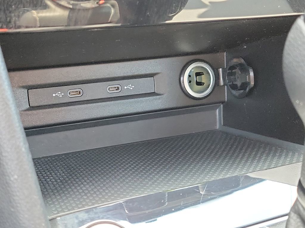 Used 2023 Volkswagen Taos S image 24