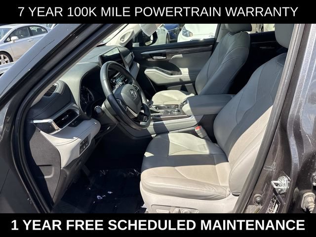 Used 2022 Toyota Highlander Platinum AWD/4WD image 14