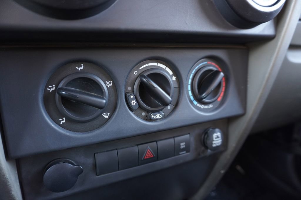 Used 2008 Jeep Wrangler X AWD/4WD image 18