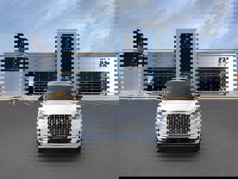 Used 2023 Lincoln Corsair Grand Touring w/ Equipment Group 302A image 6