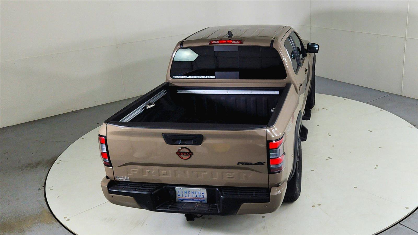 Used 2023 Nissan Frontier PRO-4X w/ Pro Convenience Package image 21