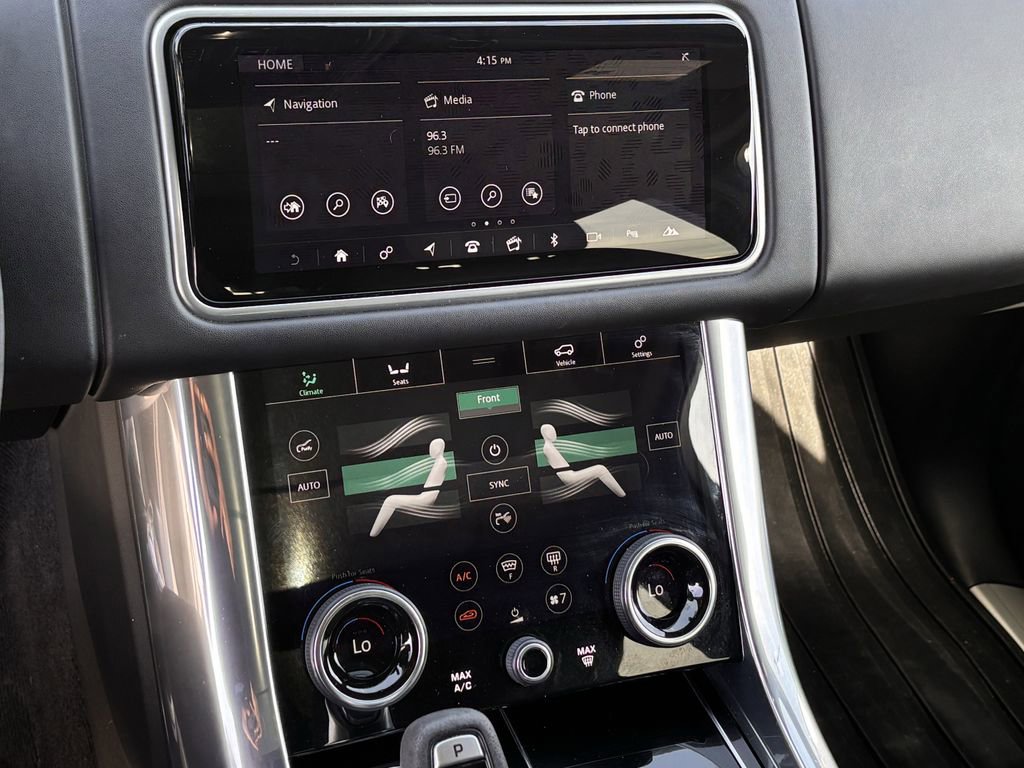 Used 2021 Land Rover Range Rover Sport HST image 14