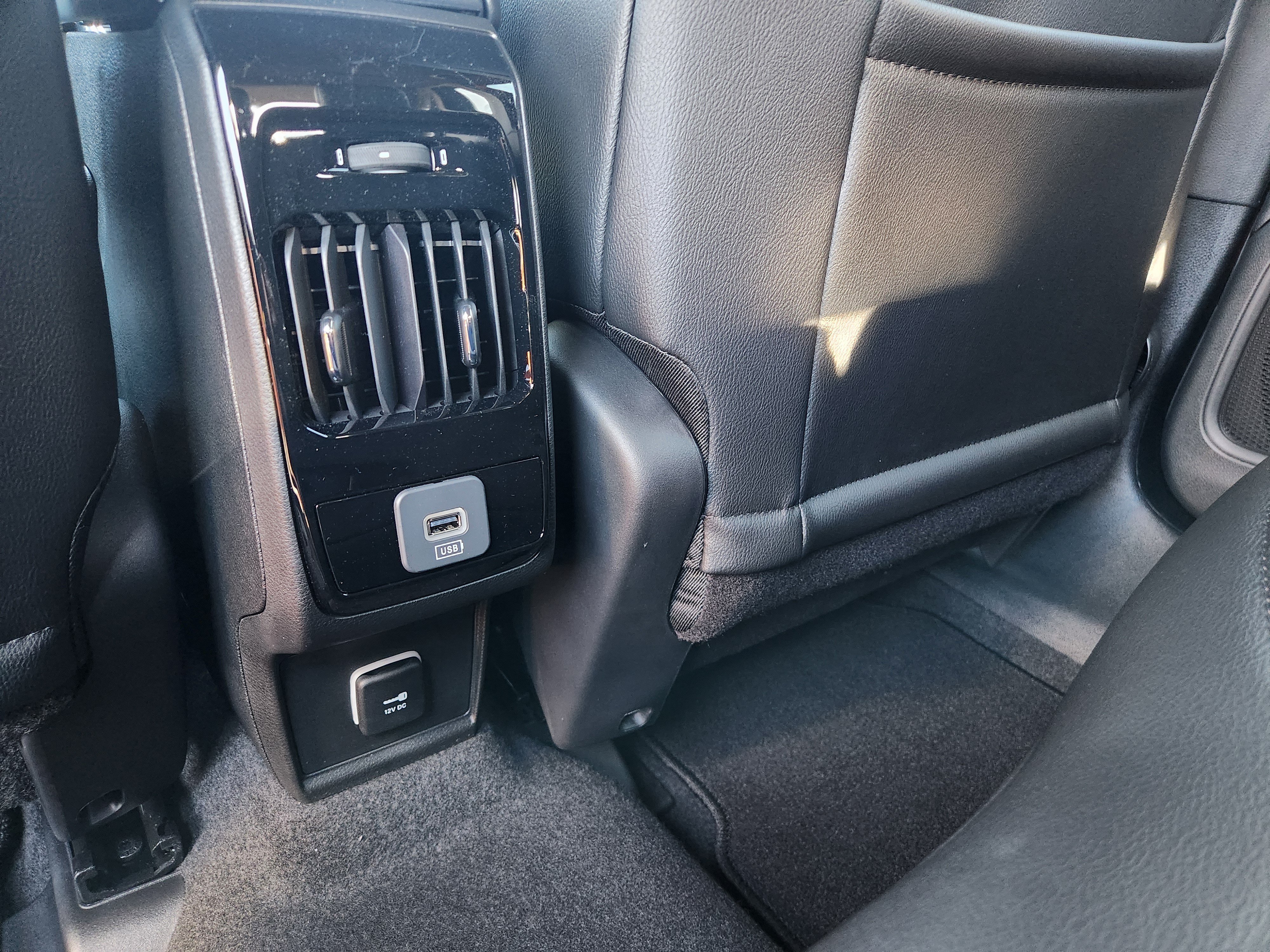 New 2026 Jeep Compass Limited AWD/4WD image 30